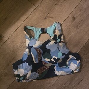 Athleta Maldives bra cup bikini top Ladies size 36 B/C Hero bloom dress blue